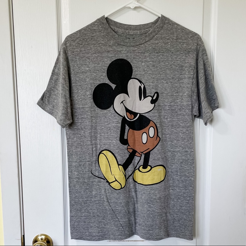 Disney Mickey Mouse Graphic T-shirt Gray size M